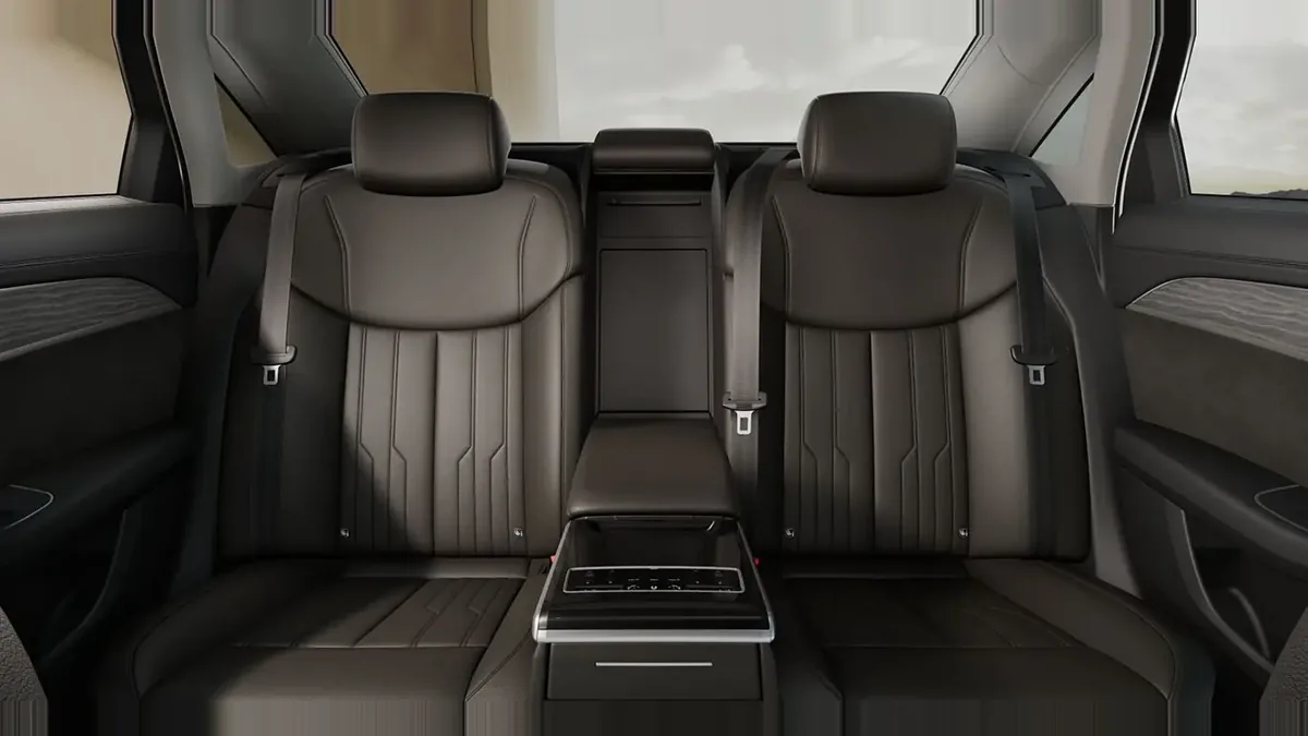 Audi A8 50 TDI 210kW (286CV) Quattro Tiptronic en renting en Málaga — vista 6