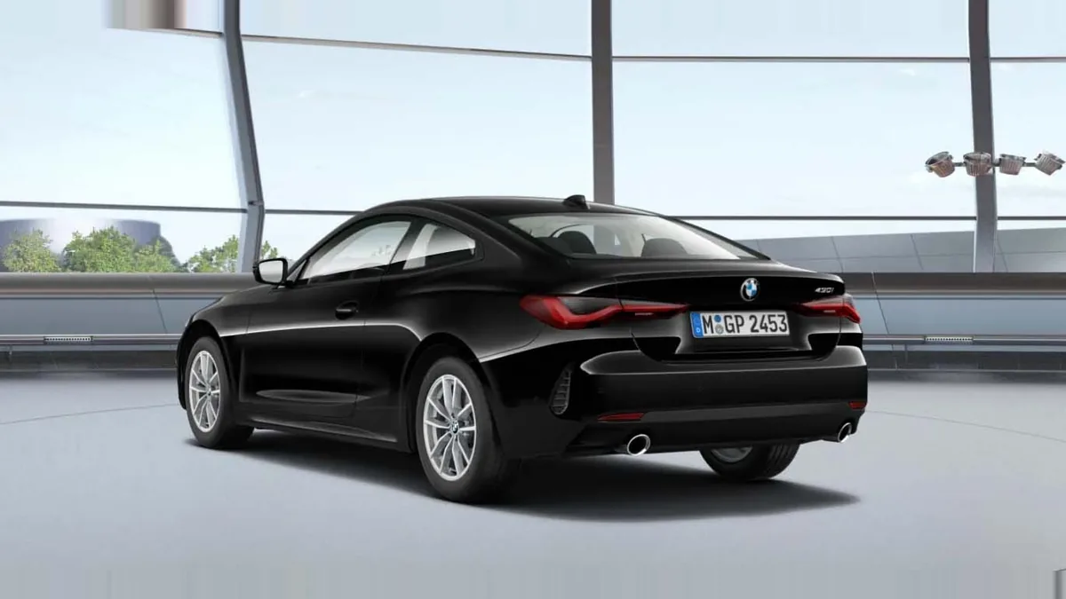 BMW Serie 4 430i xDrive Coupé en renting en Málaga — Interior